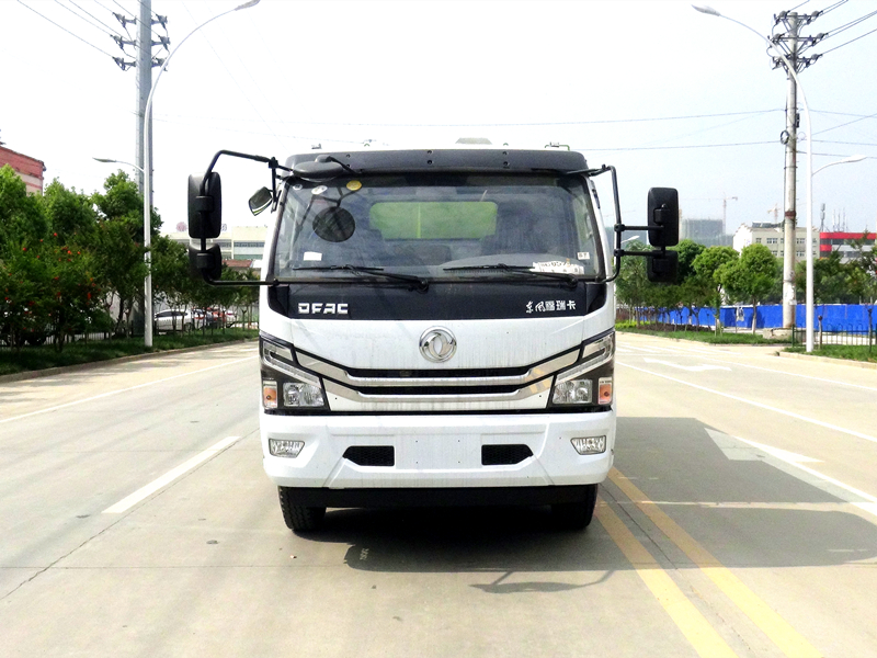 東風大多利卡掃路車國VI