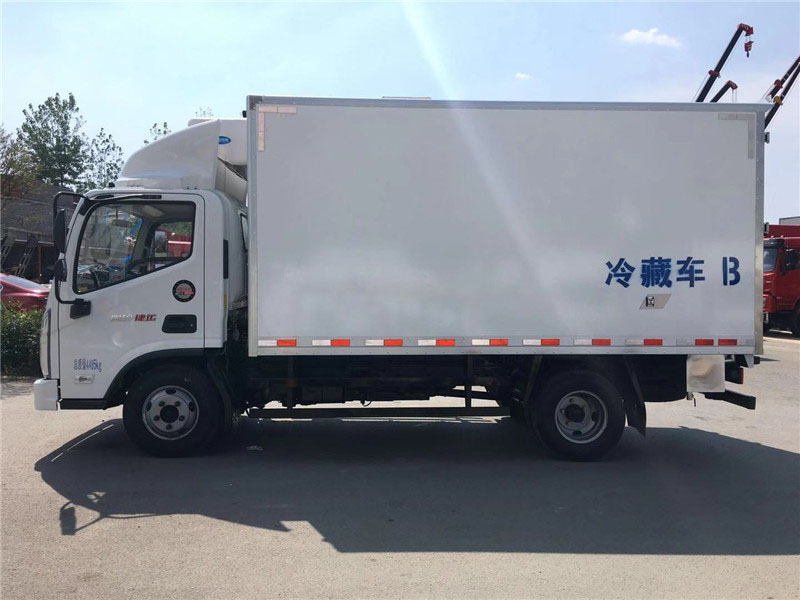 國六 福田奧鈴4.2米冷藏車